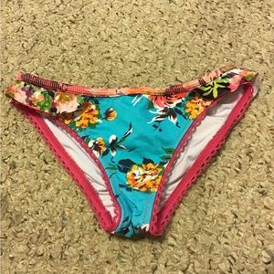 AGUA BENDITA SZ 10 GIRLS BIKINI BOTTOM SWIM GUC